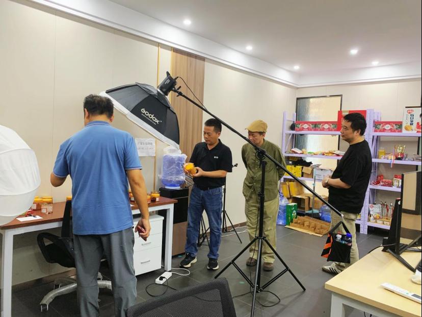 深化校企合作，共促人才培養(yǎng)——蘭育平副院長(zhǎng)帶隊(duì)赴企業(yè)開展訪企拓崗專項(xiàng)活動(dòng)紀(jì)實(shí)