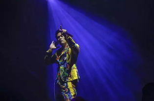 周杰倫演唱會(huì)引爆朋友圈 十萬(wàn)人狂歡創(chuàng)全國(guó)紀(jì)錄，經(jīng)紀(jì)公司深夜發(fā)文致謝